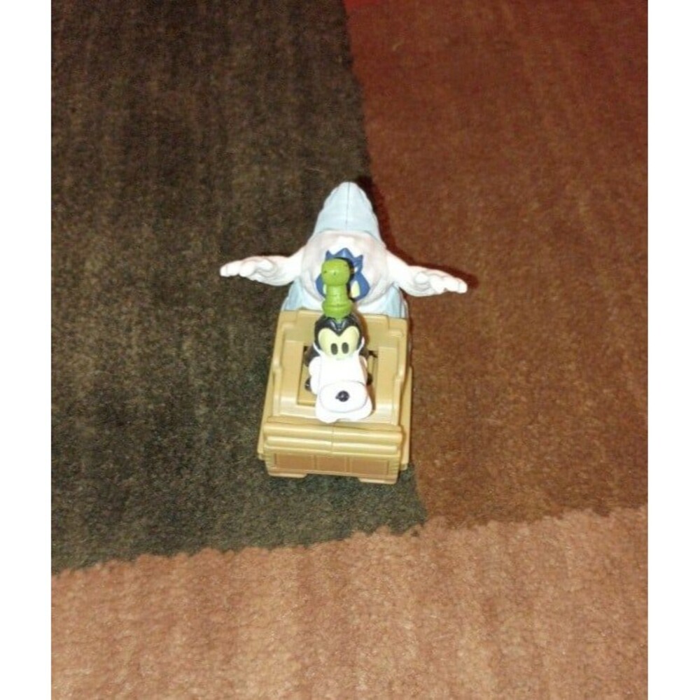 McDonald's Happy Meal Expedition Everest Goofy